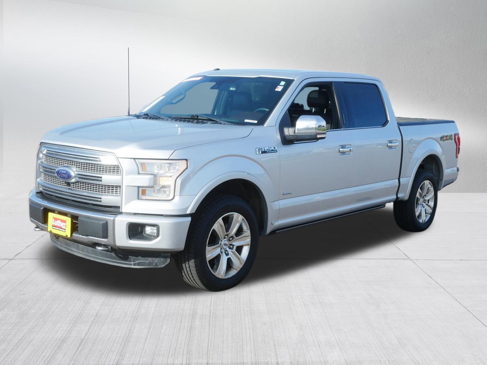 Used 2016 Ford F150 Platinum w/ Equipment Group 701A Luxury AWD/4WD image 3