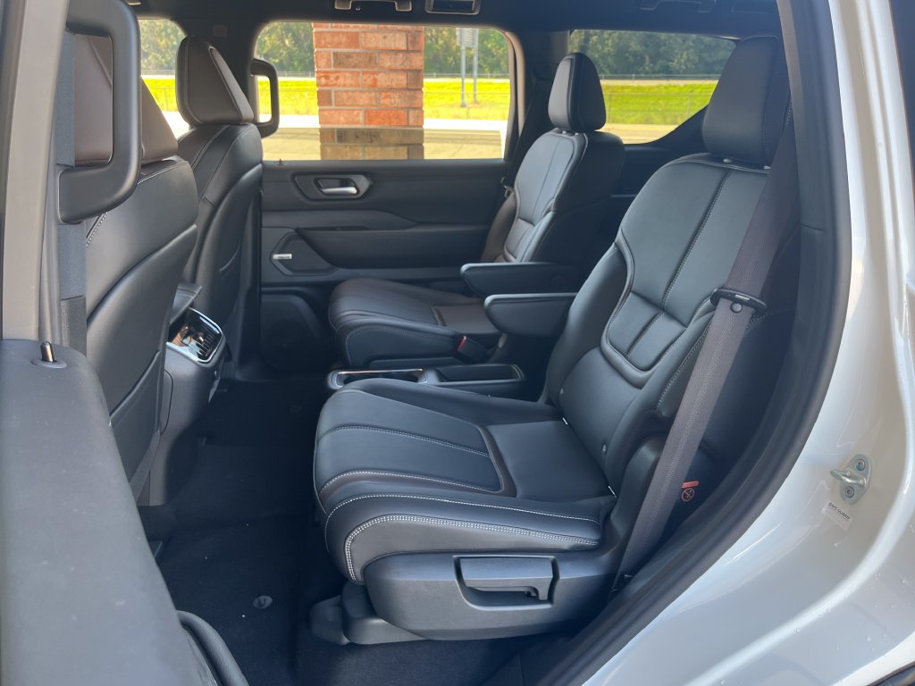 New 2026 Nissan Armada SL RWD image 24