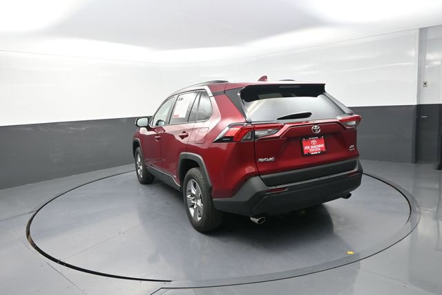 Used 2025 Toyota RAV4 XLE AWD/4WD image 52