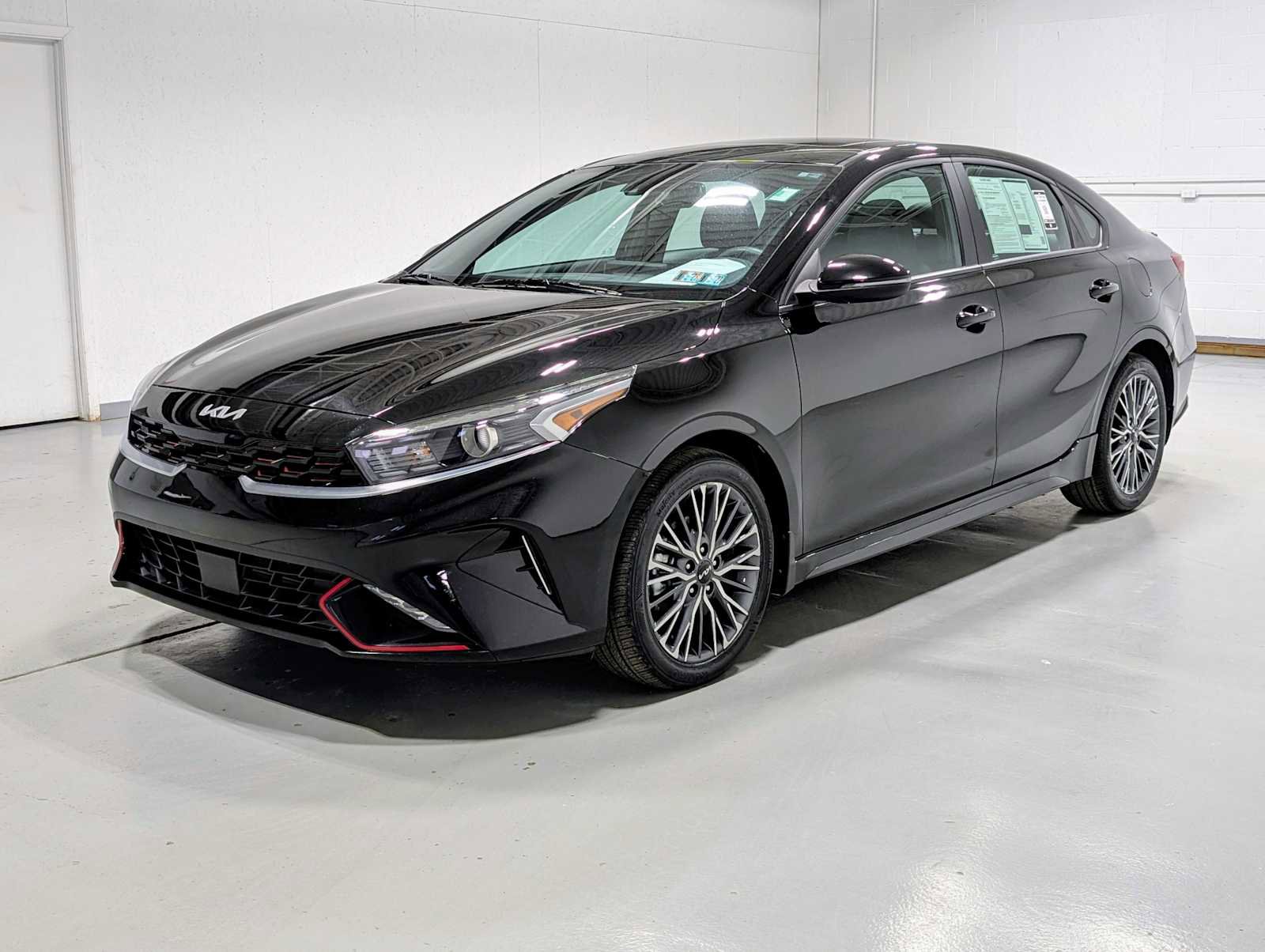 Certified 2024 Kia Forte GT-Line w/ GT-Line Premium Package