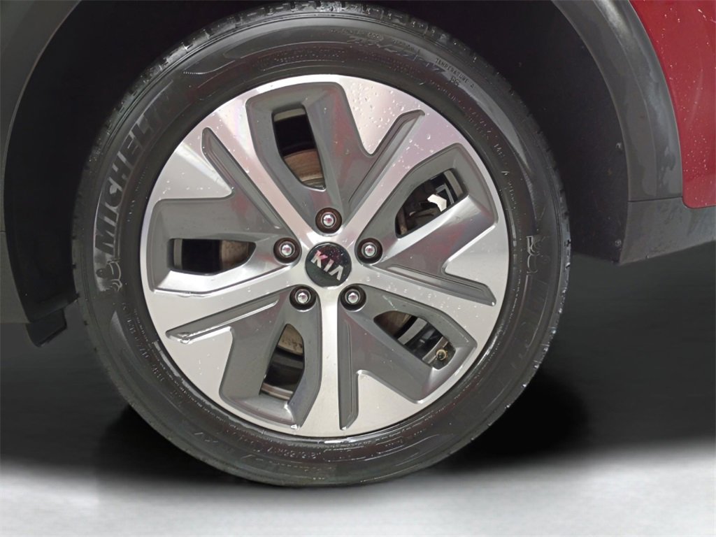 Used 2021 Kia Niro EX Premium w/ Cold Weather Package image 30