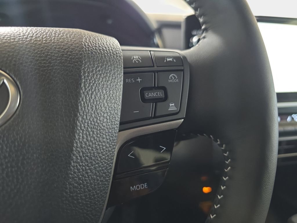 Used 2026 Toyota Camry SE image 20