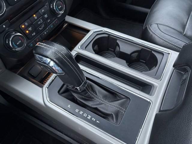 Used 2015 Ford F150 Lariat image 32