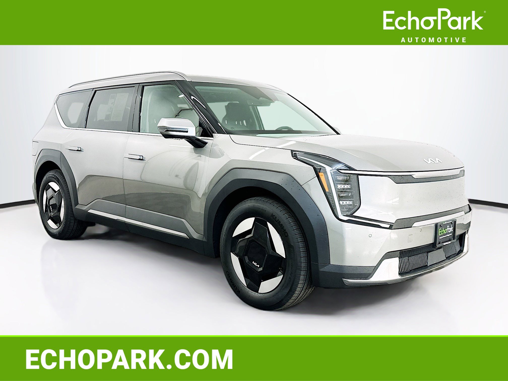 Used 2024 Kia EV9 Wind AWD/4WD image 1