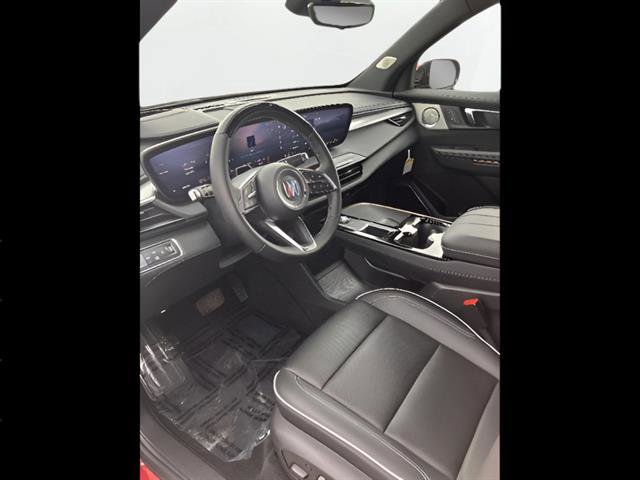 Used 2025 Buick Enclave Avenir w/ Super Cruise Package AWD/4WD image 9