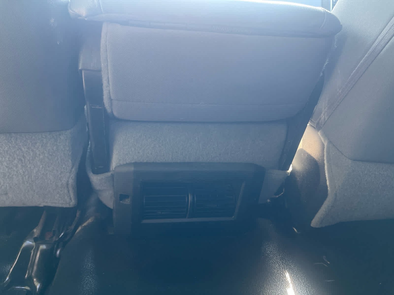 Used 2019 RAM 1500 Classic SLT w/ Protection Group AWD/4WD image 27