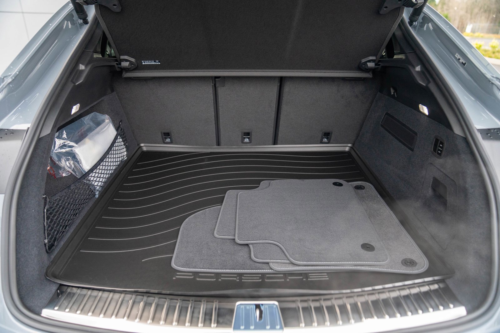 New 2026 Porsche Cayenne GTS image 28