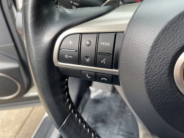 Used 2020 Lexus RX 450h AWD w/ Premium Package image 16