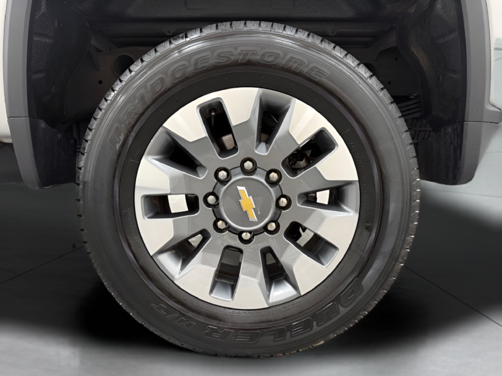 Used 2022 Chevrolet Silverado 2500 Custom w/ Custom Value Package AWD/4WD image 27