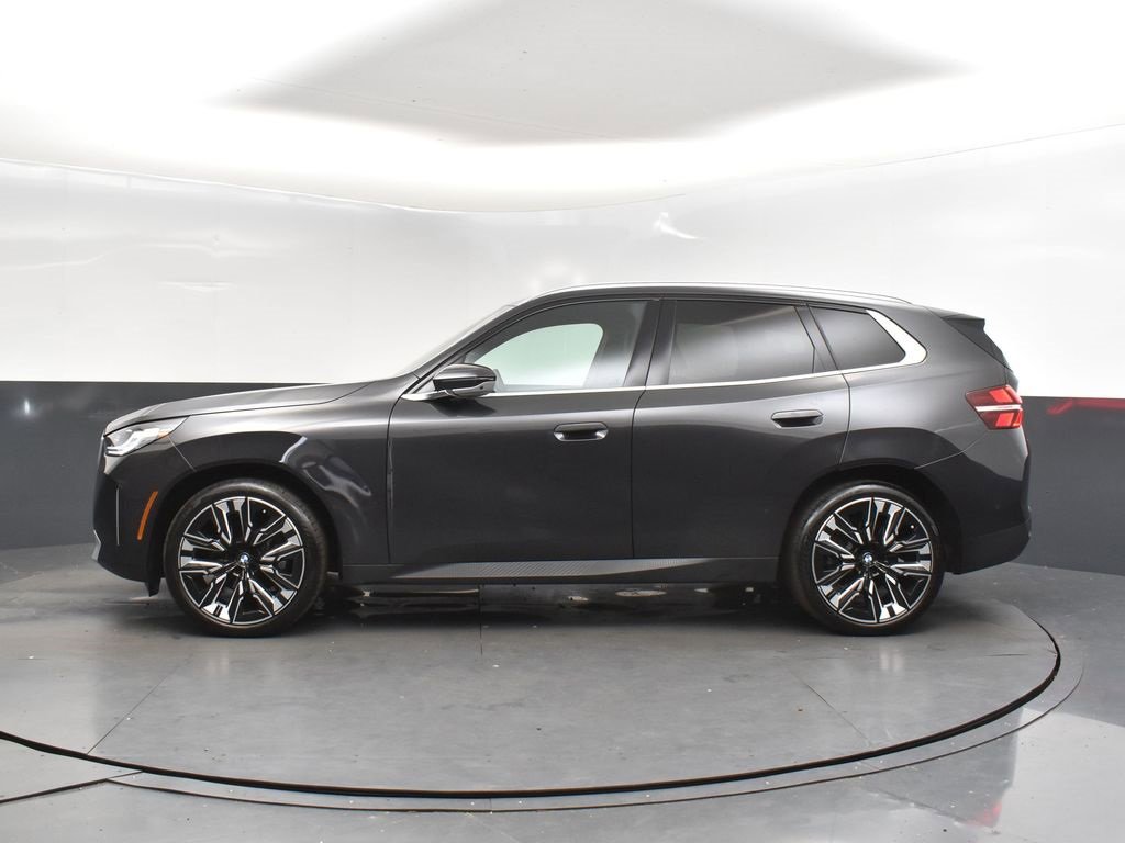 Used 2025 BMW X3 xDrive30i w/ Premium Package image 4