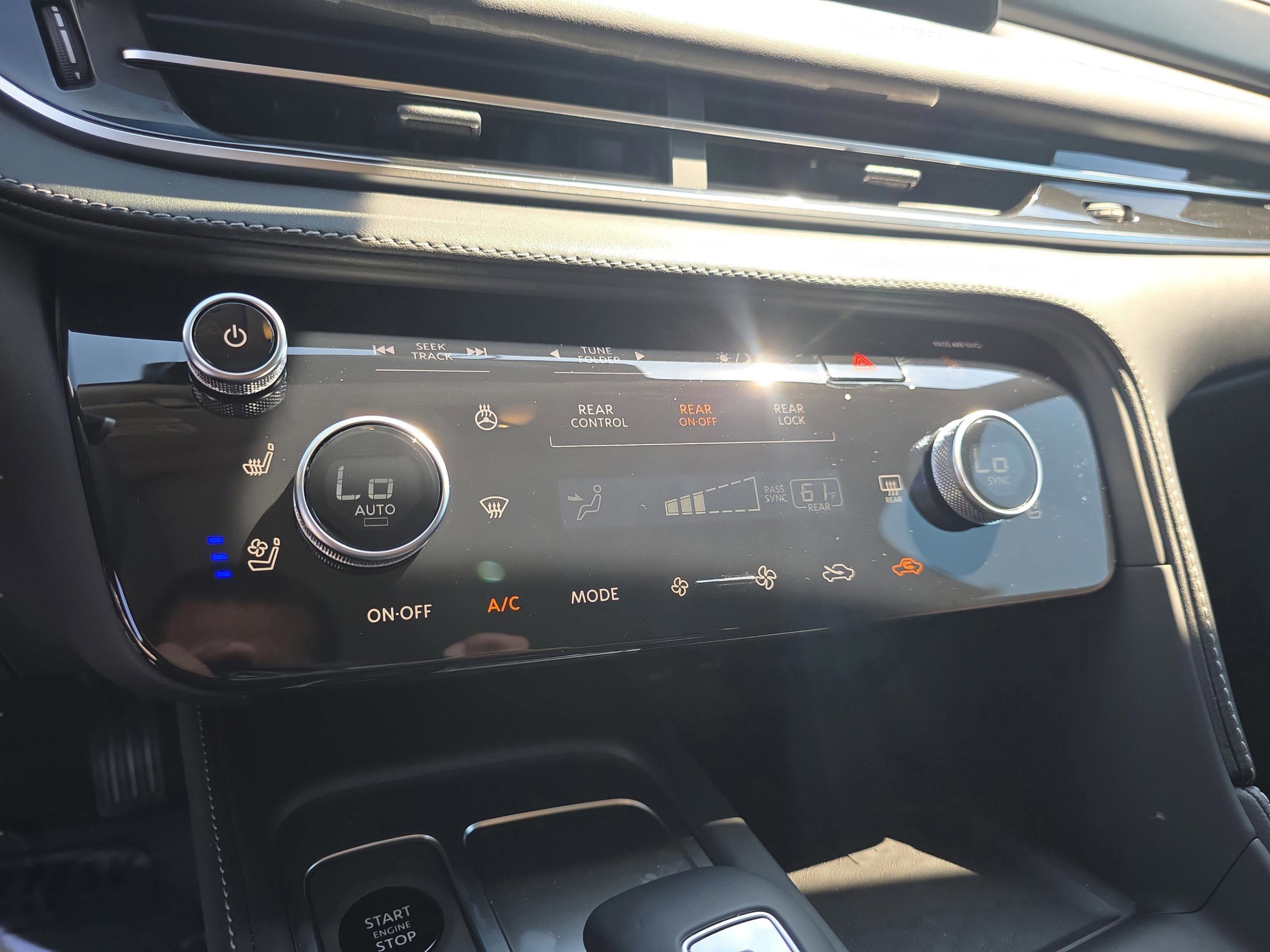 New 2026 INFINITI QX60 Luxe w/ Cargo Package image 23