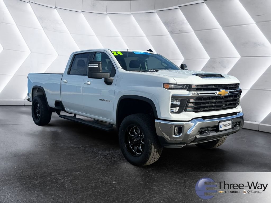 Certified 2024 Chevrolet Silverado 2500 LT w/ Convenience Package image 7