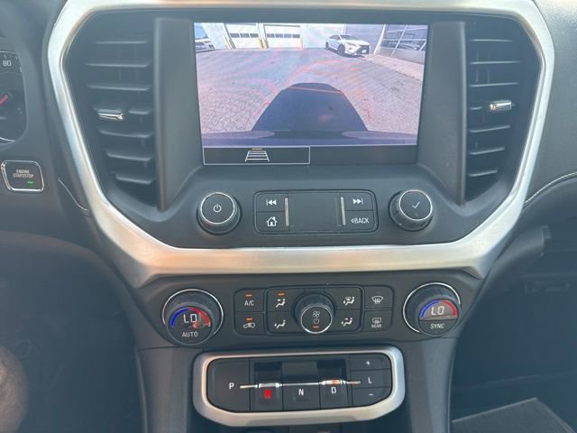 Used 2023 GMC Acadia SLE w/ Driver Convenience Package image 16