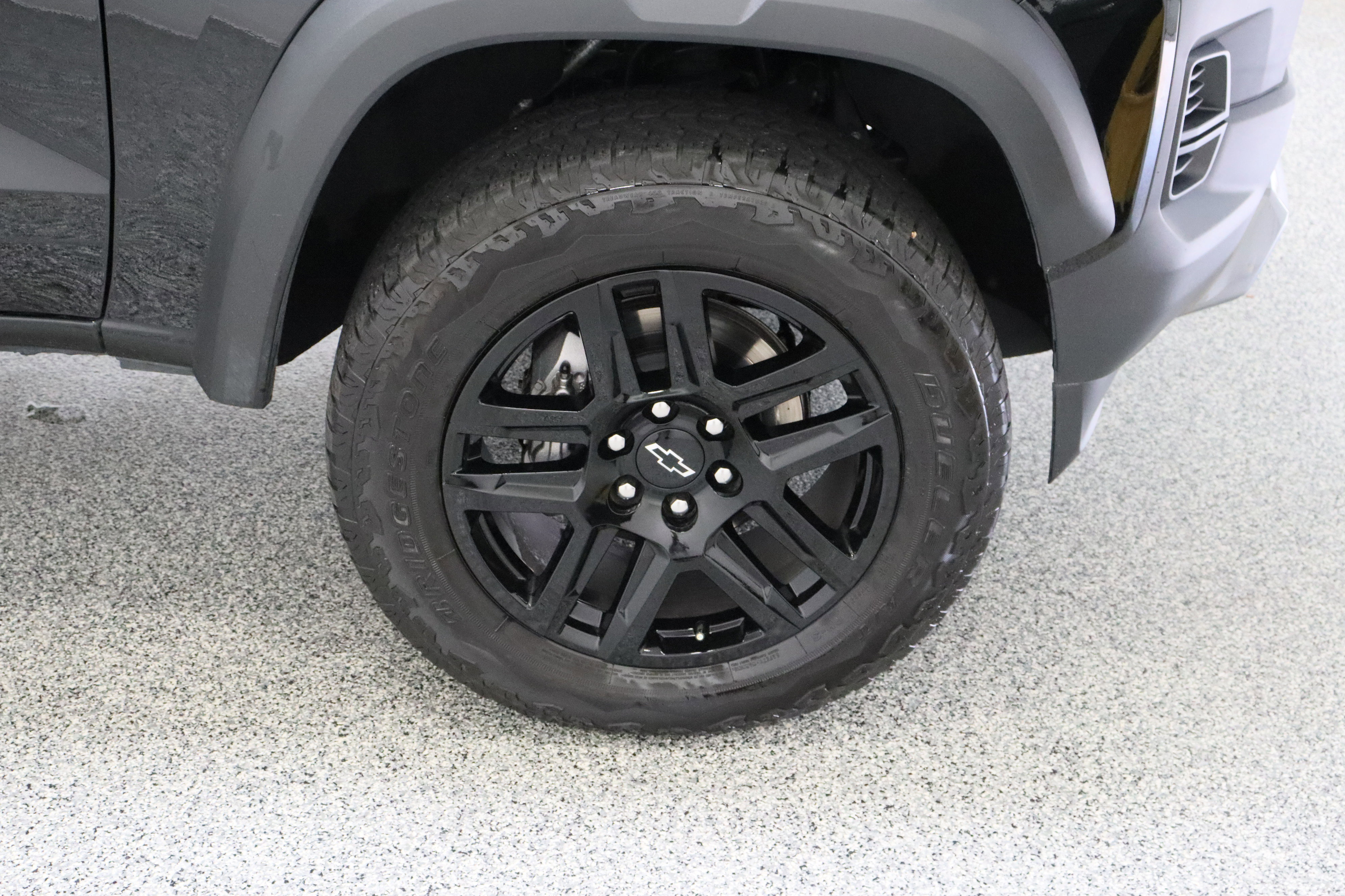 Used 2025 Chevrolet Colorado Trail Boss image 5