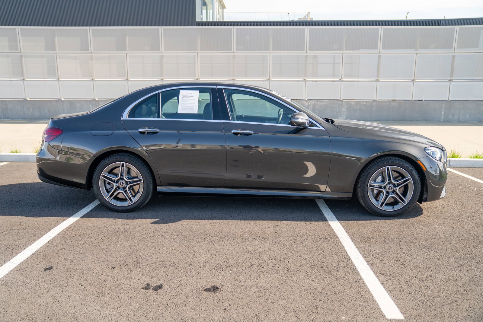 Used 2021 Mercedes-Benz E 450 4MATIC Sedan image 8