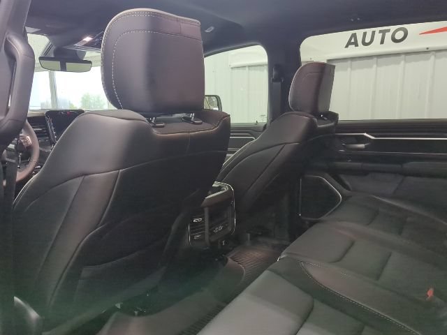 Used 2026 RAM 1500 Laramie w/ Sport Appearance Package AWD/4WD image 20