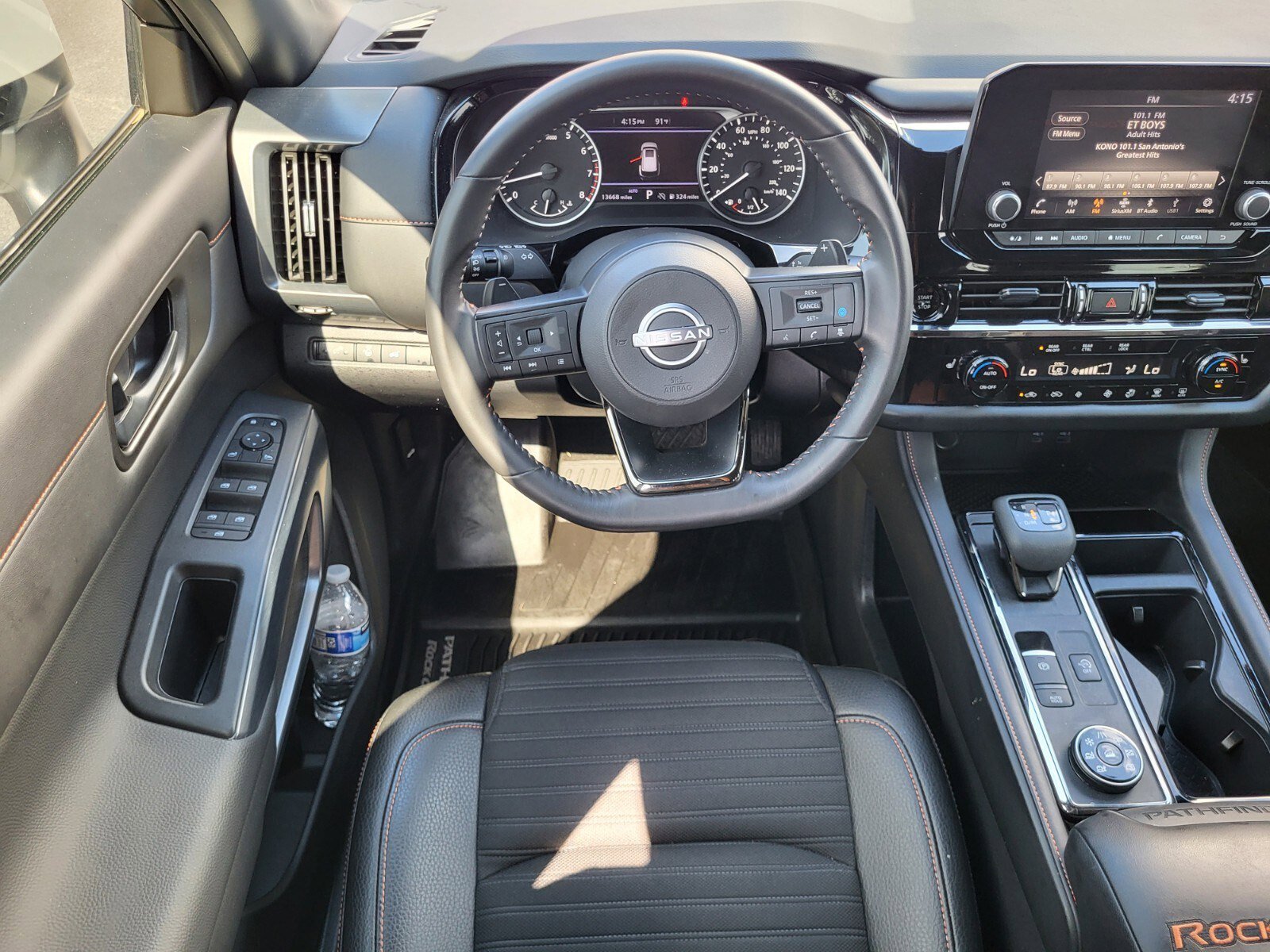 Used 2025 Nissan Pathfinder Rock Creek AWD/4WD image 14