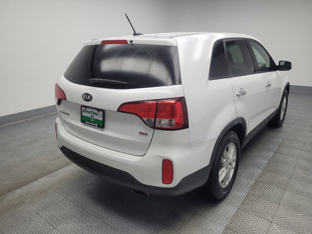 Used 2015 Kia Sorento LX image 9