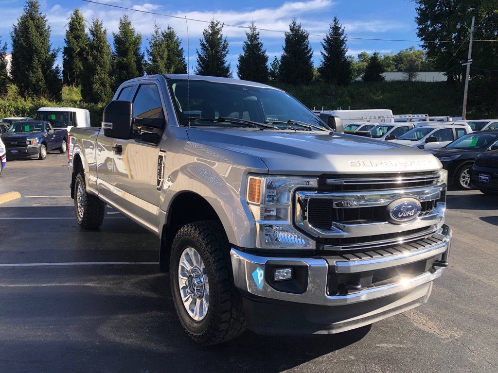 Used 2020 Ford F250 XLT w/ XLT Value Package AWD/4WD image 8