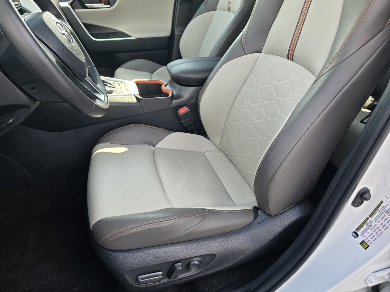 Certified 2024 Toyota RAV4 Adventure AWD/4WD image 22