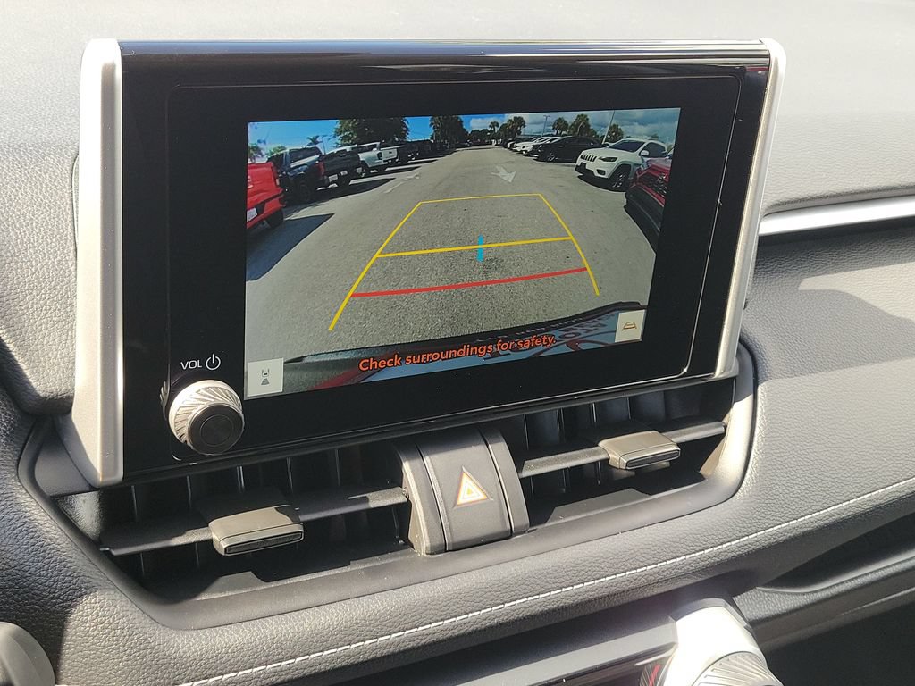 Certified 2025 Toyota RAV4 LE FWD image 15