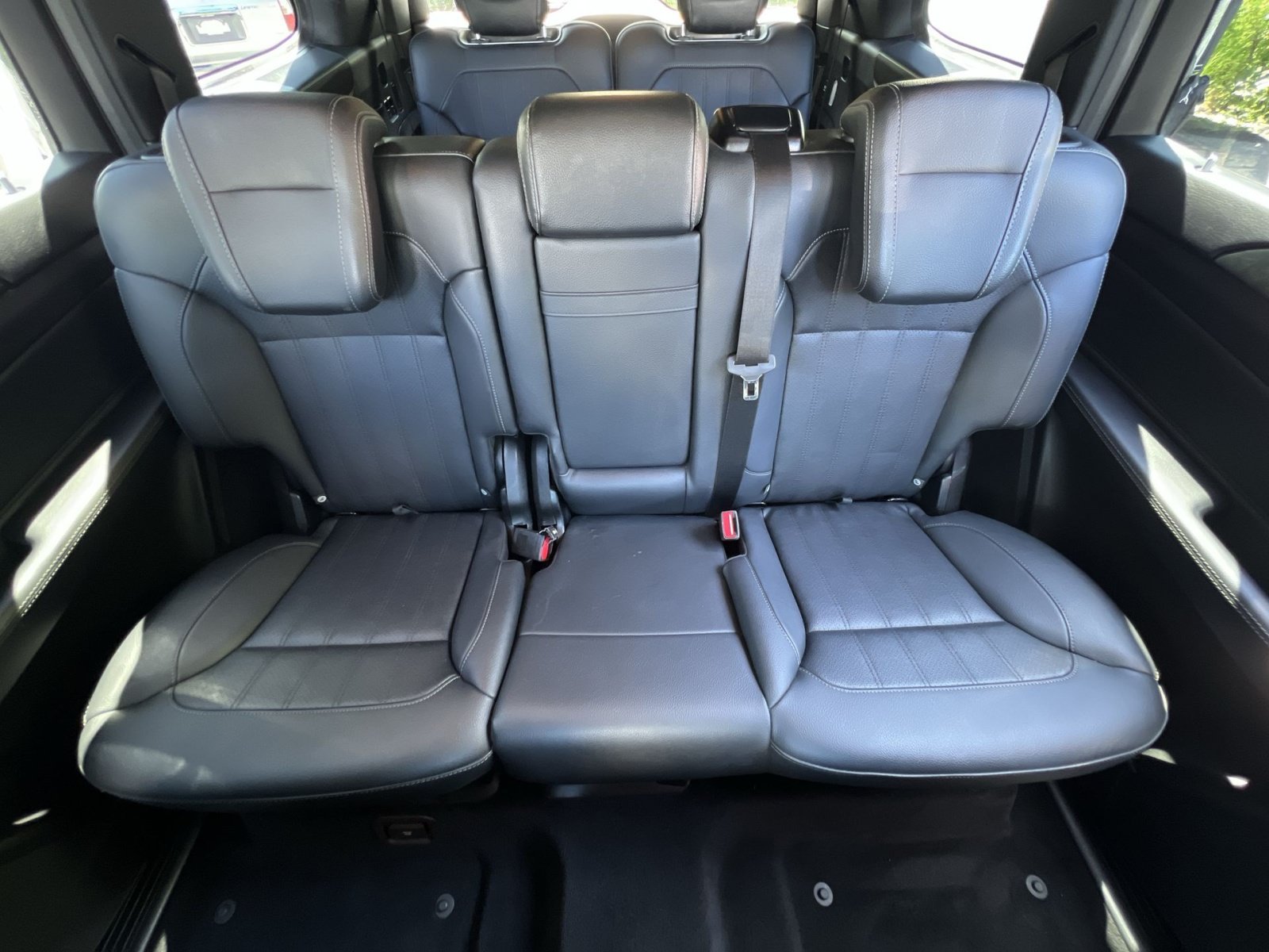 Used 2017 Mercedes-Benz GLS 450 4MATIC image 15