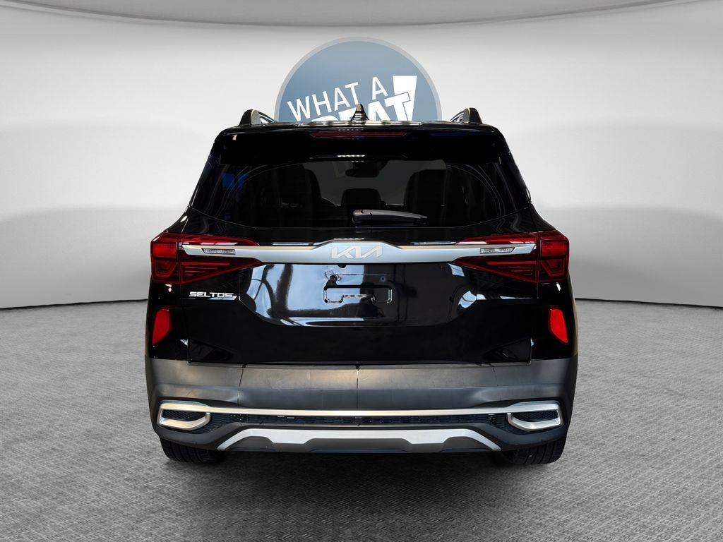 Used 2022 Kia Seltos Nightfall Edition AWD/4WD image 5