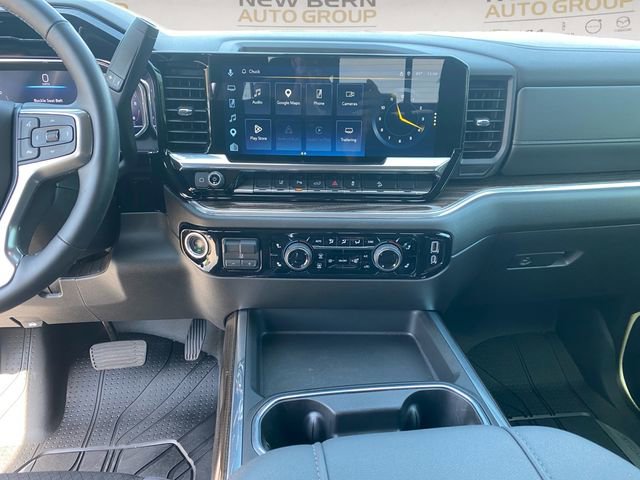 Used 2025 Chevrolet Silverado 2500 LT w/ Trail Boss Package AWD/4WD image 11