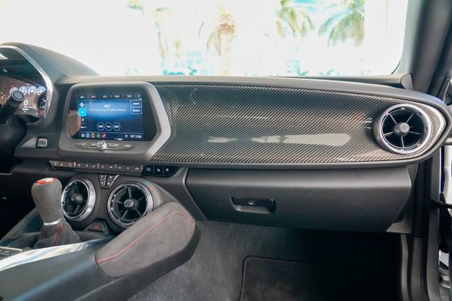 Used 2019 Chevrolet Camaro ZL1 image 76