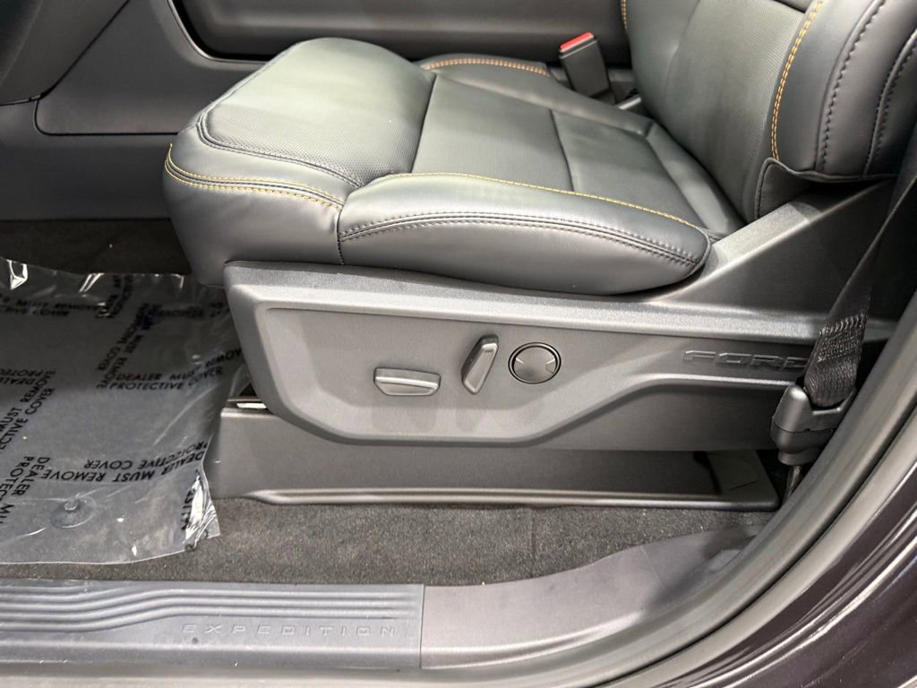 New 2026 Ford Expedition Tremor AWD/4WD image 17