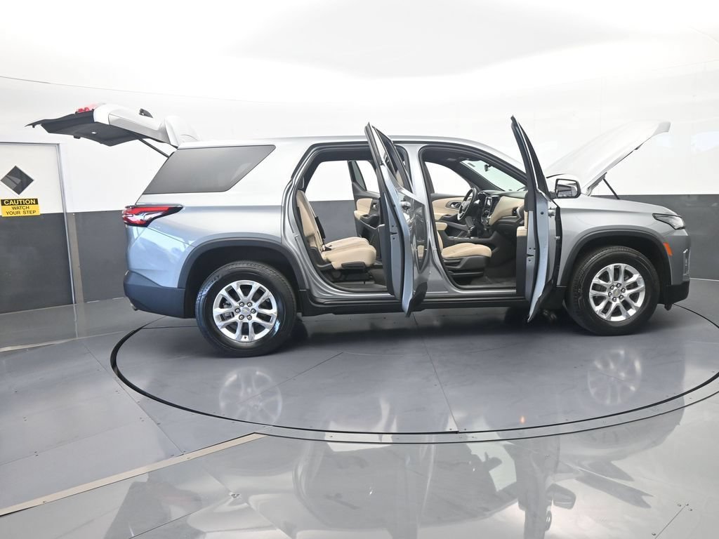 Used 2023 Chevrolet Traverse LS FWD image 68