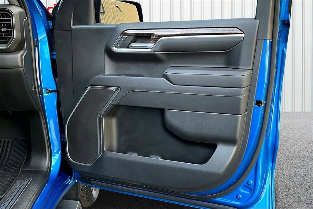 Used 2023 GMC Sierra 1500 Elevation image 26