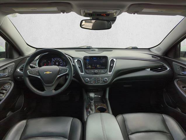 Used 2023 Chevrolet Malibu LT FWD image 21