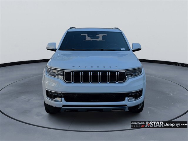 Used 2022 Jeep Wagoneer Series III w/ Premium Group I image 2