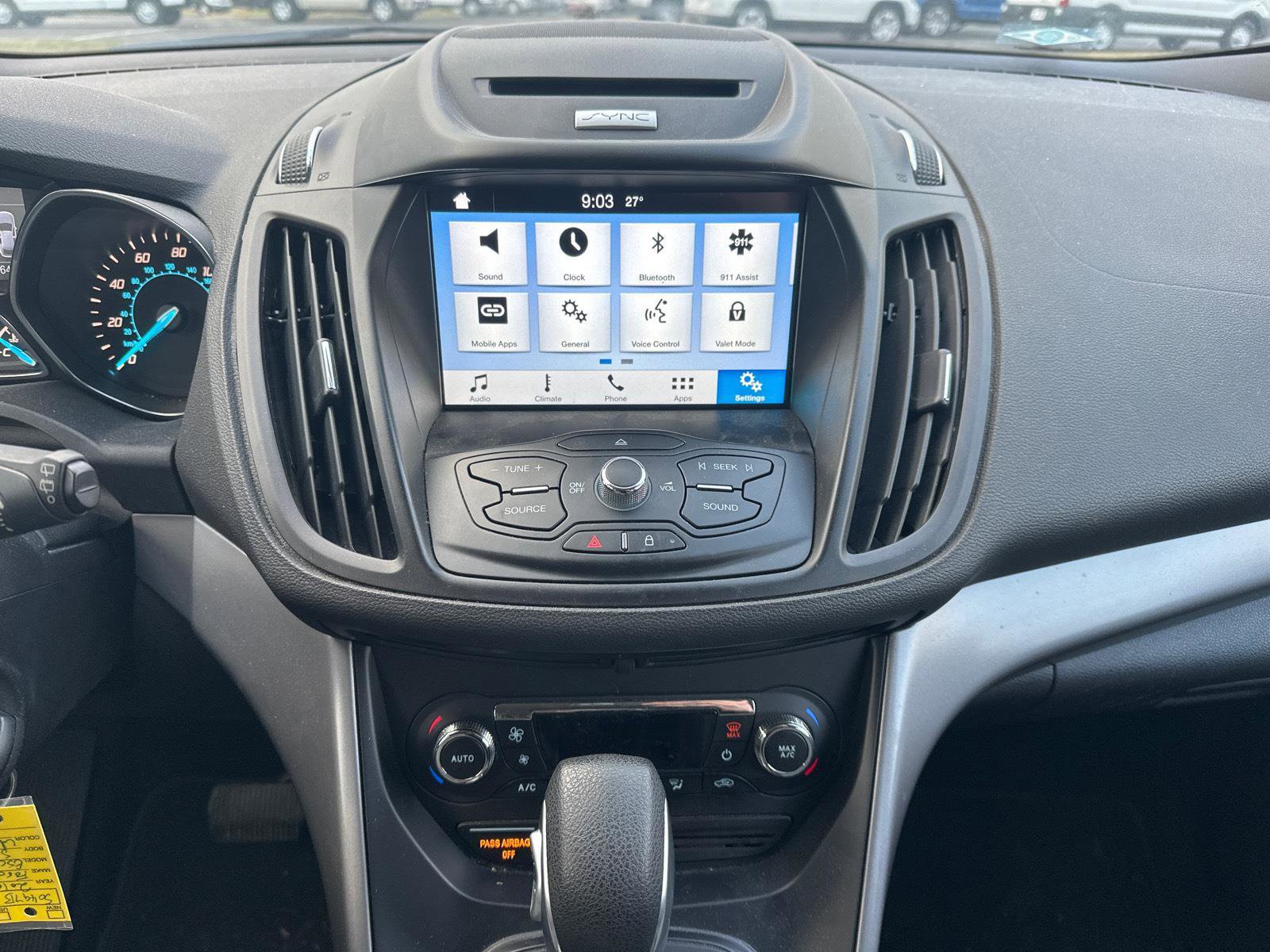 Used 2016 Ford Escape SE w/ Equipment Group 201A image 7