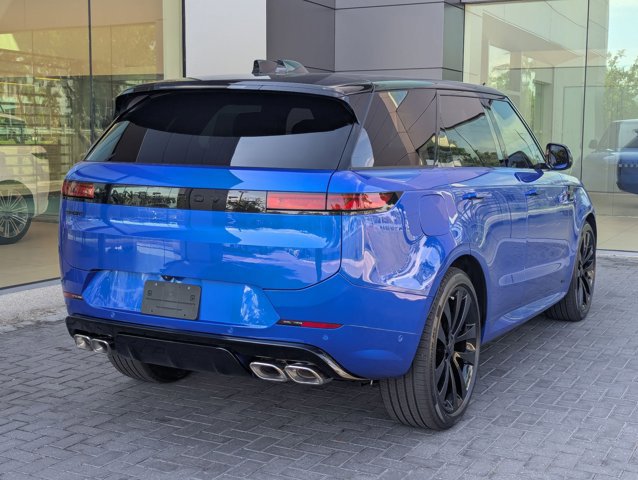 New 2026 Land Rover Range Rover Sport Autobiography image 2