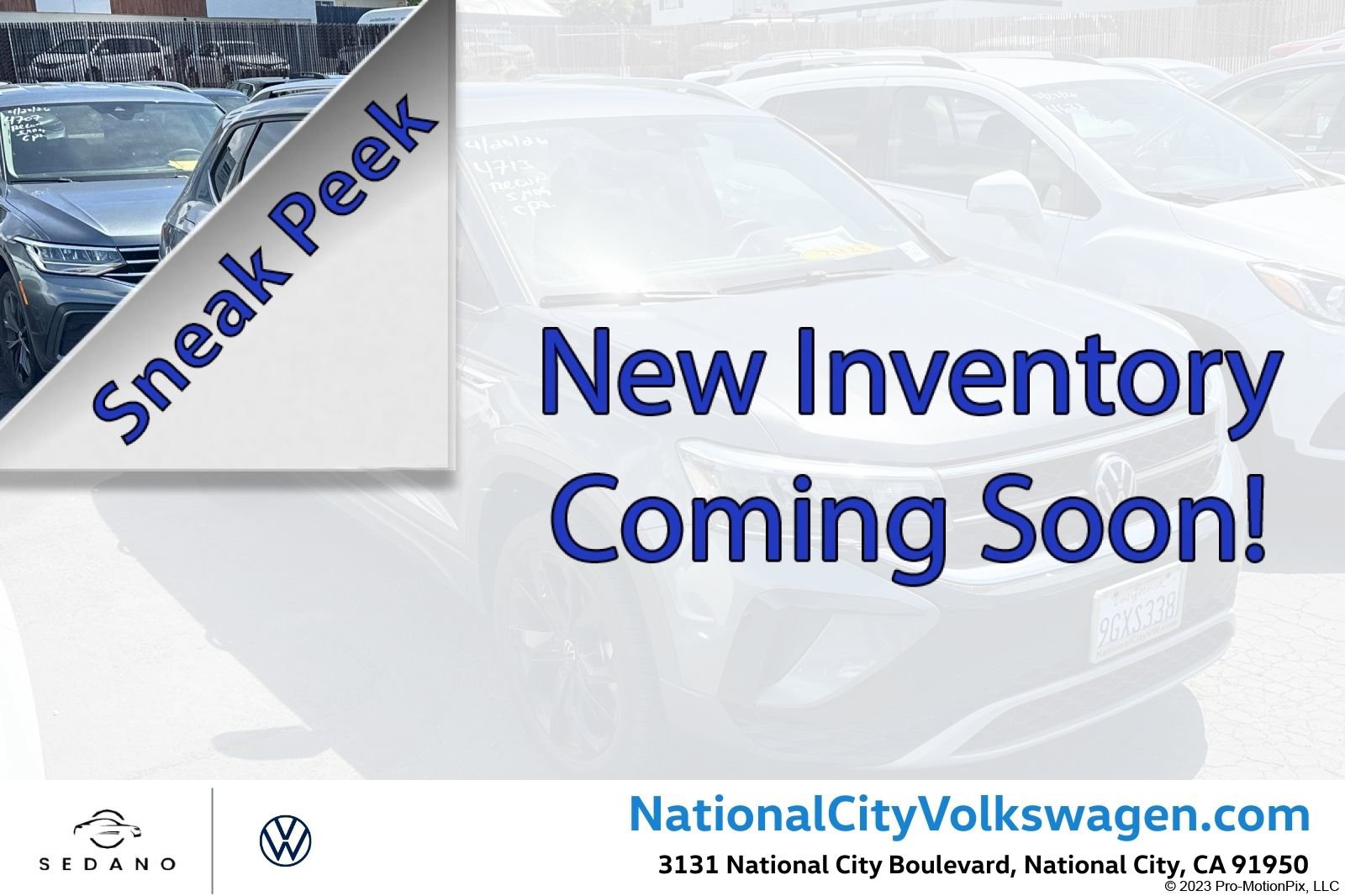 Used 2023 Volkswagen Taos SE w/ Panoramic Sunroof Package FWD image 1