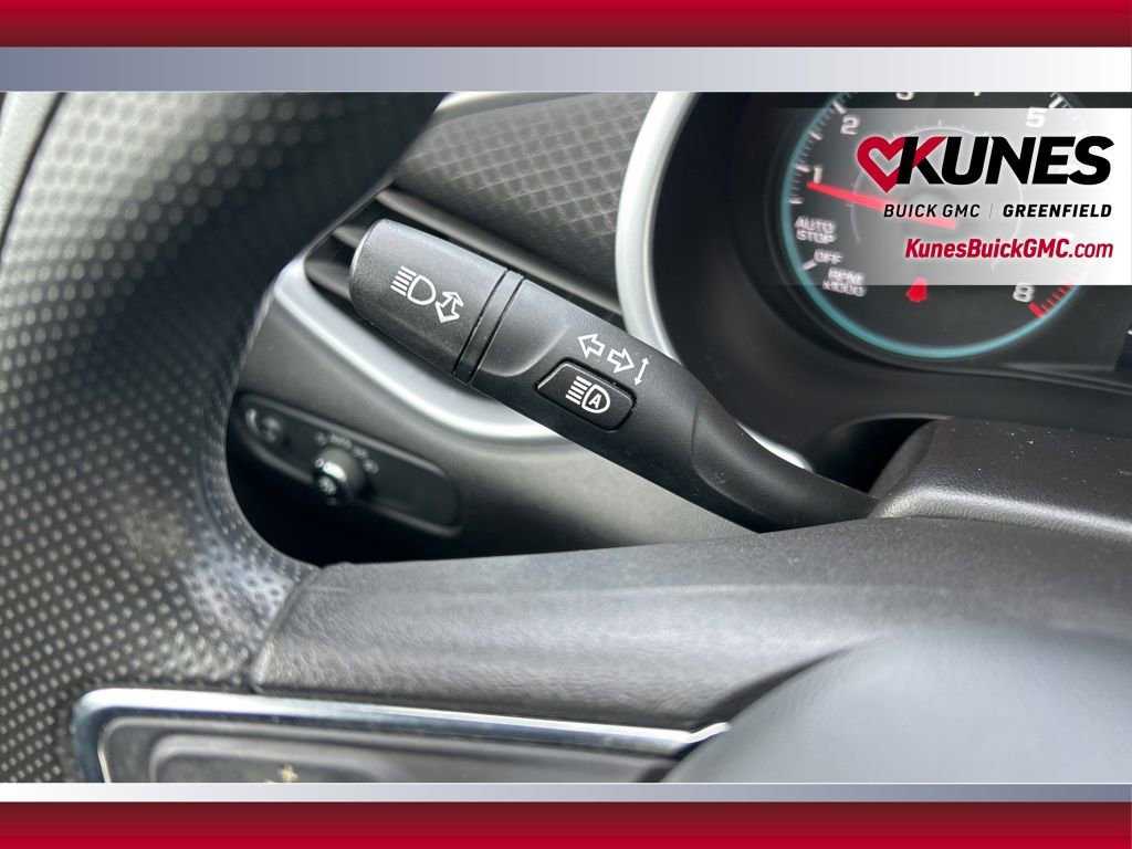 Used 2023 Chevrolet Malibu LT image 20