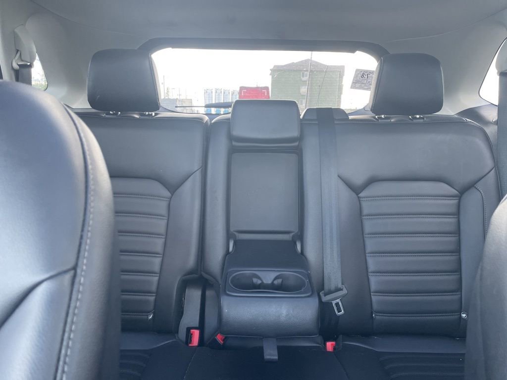 Used 2024 Ford Edge SEL w/ Convenience Package image 23