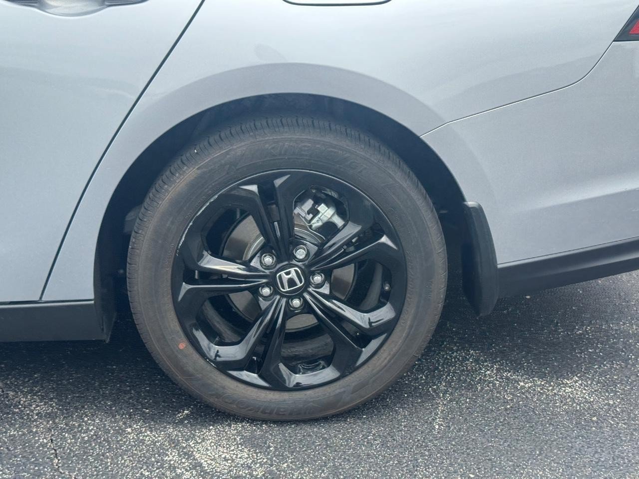 Certified 2025 Honda Accord SE image 8