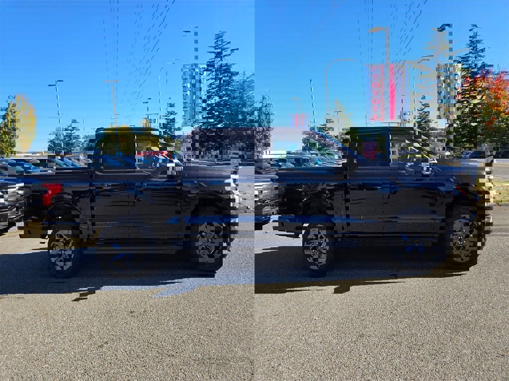 New 2025 Ford F150 Lightning Flash image 4