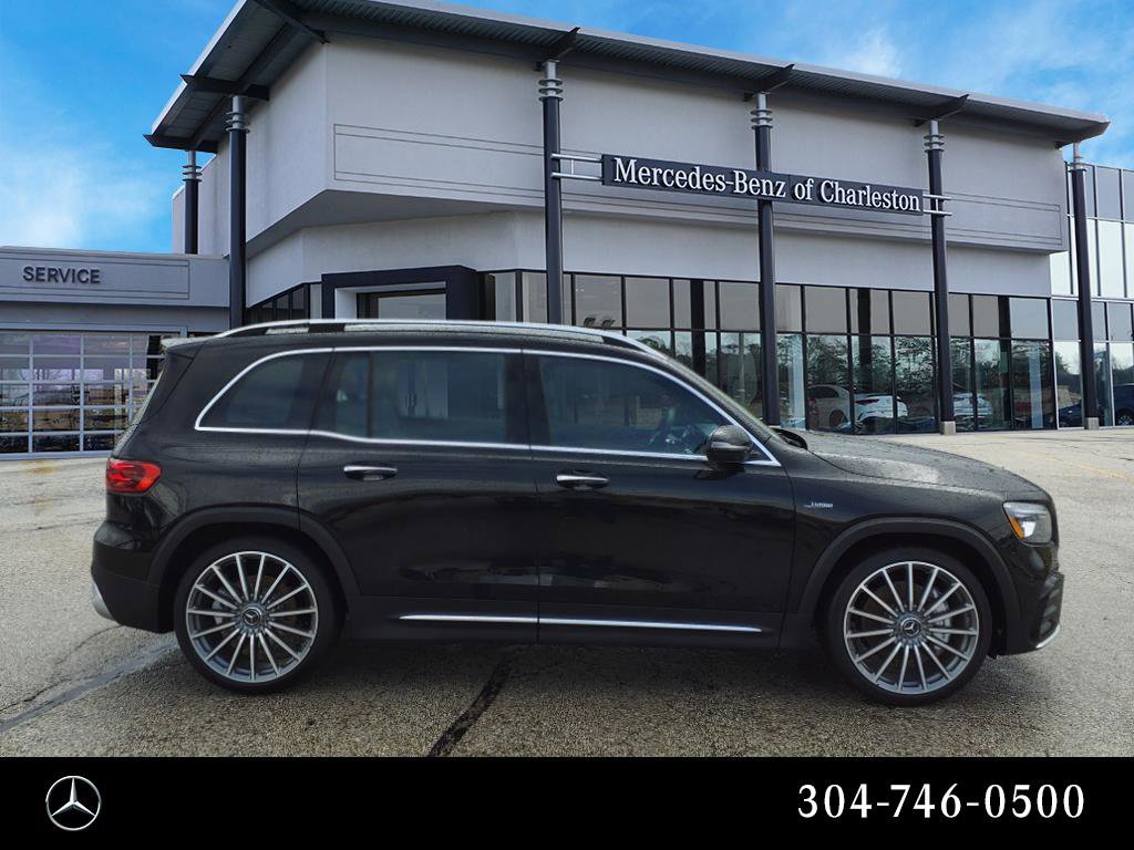 Used 2024 Mercedes-Benz GLB 35 AMG 4MATIC image 2