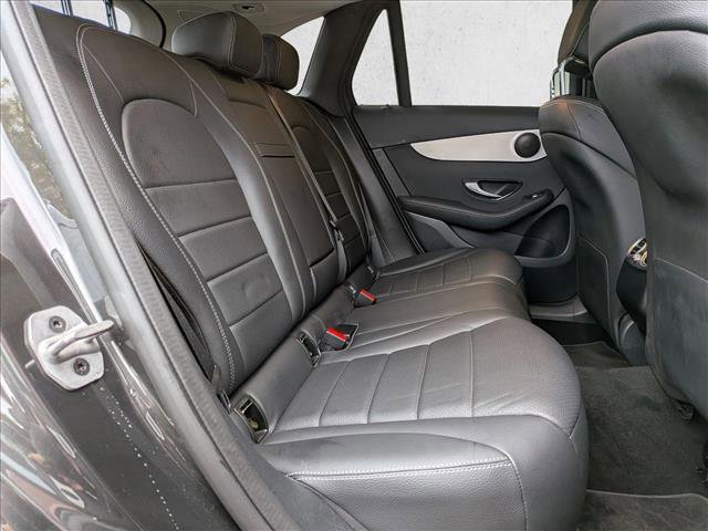 Used 2022 Mercedes-Benz GLC 300 image 20