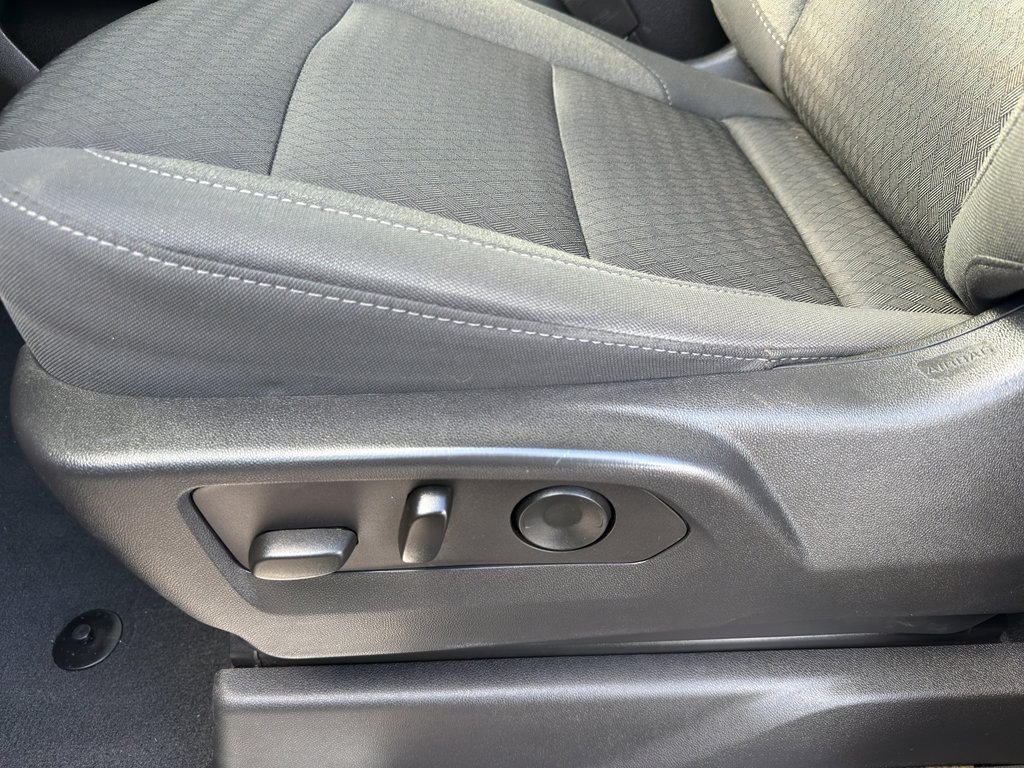 Used 2022 Chevrolet Silverado 1500 RST w/ Protection Package image 17