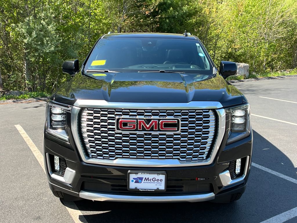 Used 2023 GMC Yukon XL Denali w/ Denali Reserve Package AWD/4WD image 8