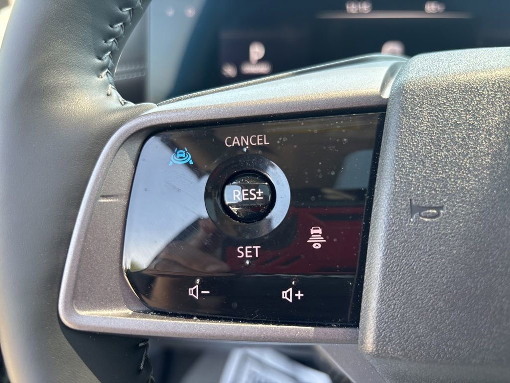 Used 2025 Nissan Murano SL AWD/4WD image 22