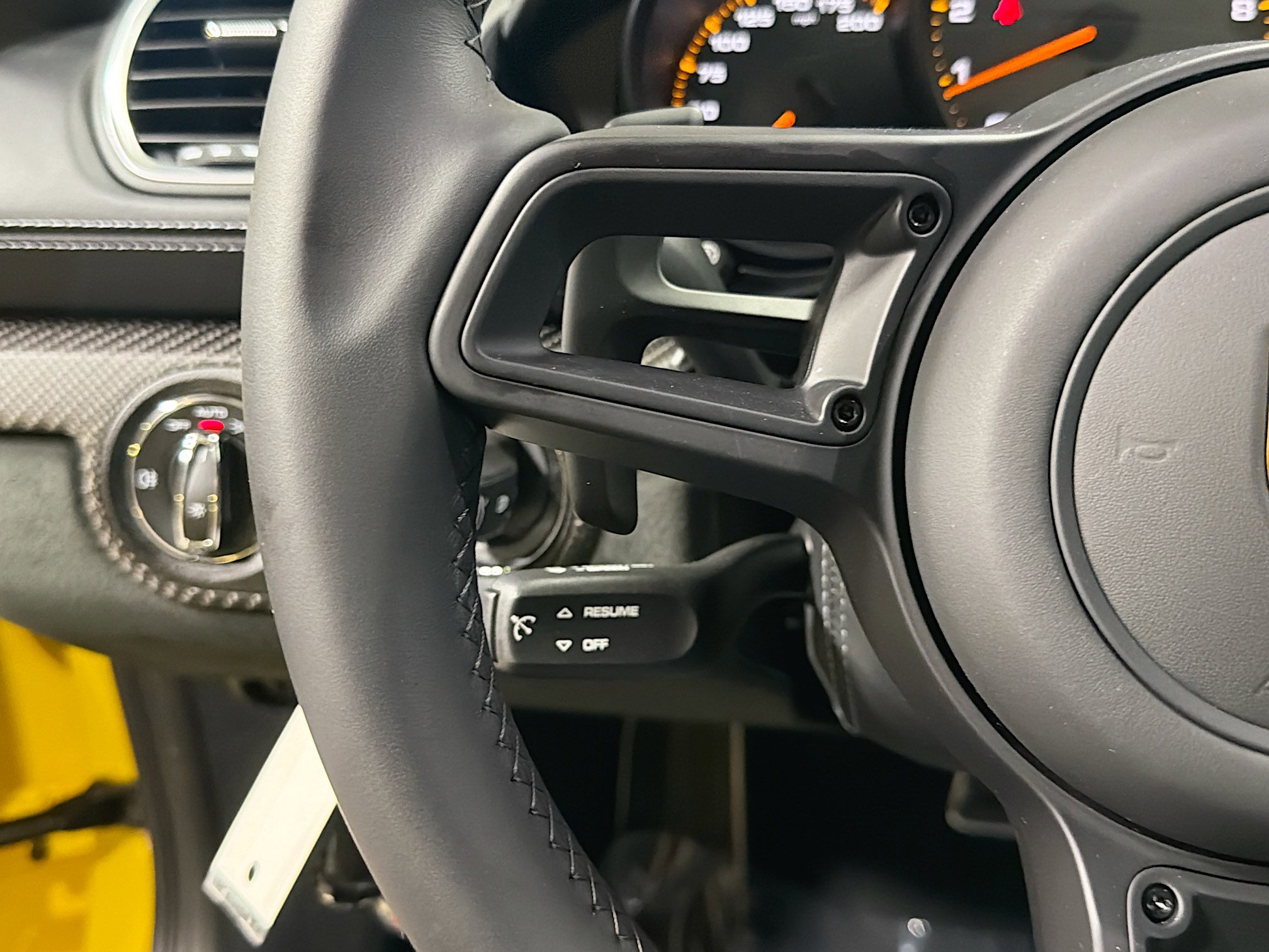 Certified 2025 Porsche 718 Cayman GT4 RS RWD image 32