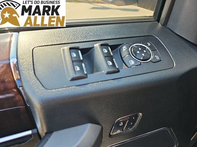 Used 2015 Ford F150 Platinum w/ Equipment Group 701A Luxury AWD/4WD image 22