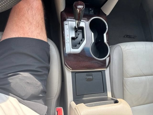 Used 2013 Toyota Camry XLE w/ Leather Pkg FWD image 20