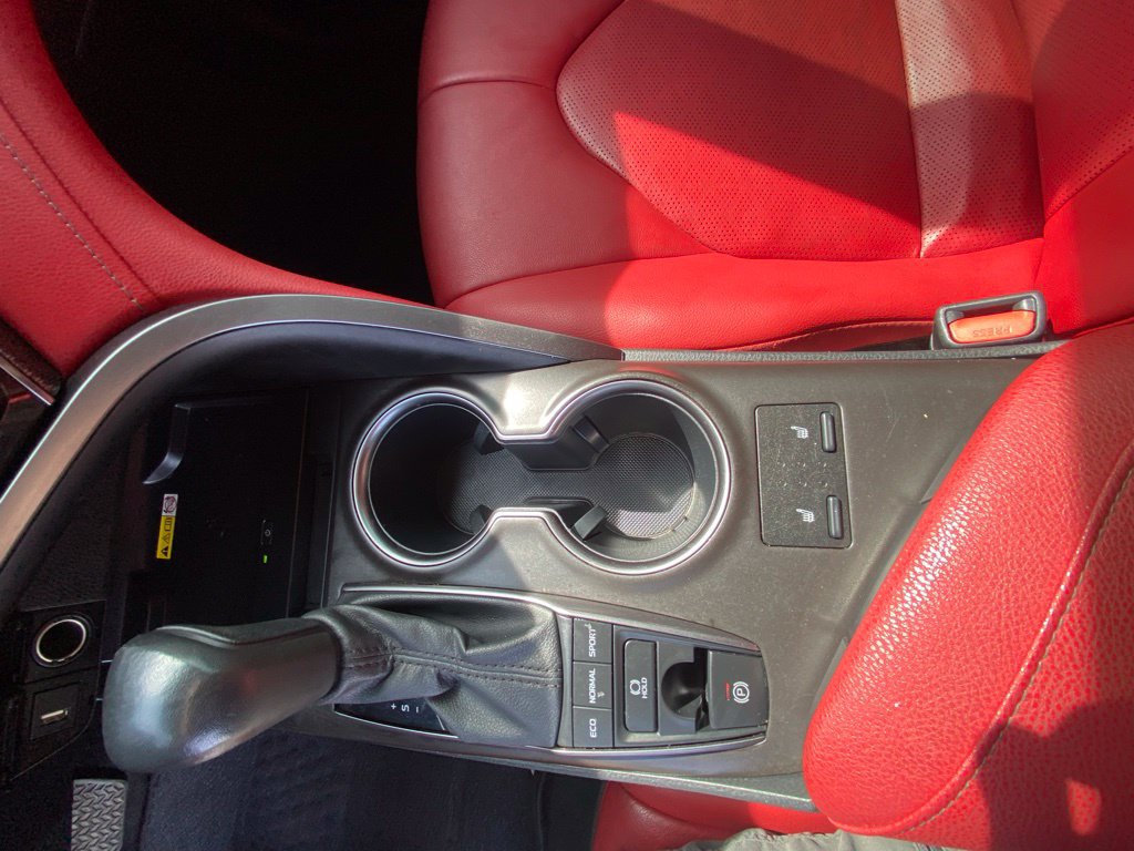 Used 2023 Toyota Camry XSE FWD image 21
